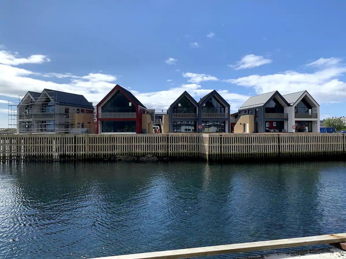 Stor Moderne Leilighet I Henningsvaer, 70 Kvm Zewnętrze zdjęcie